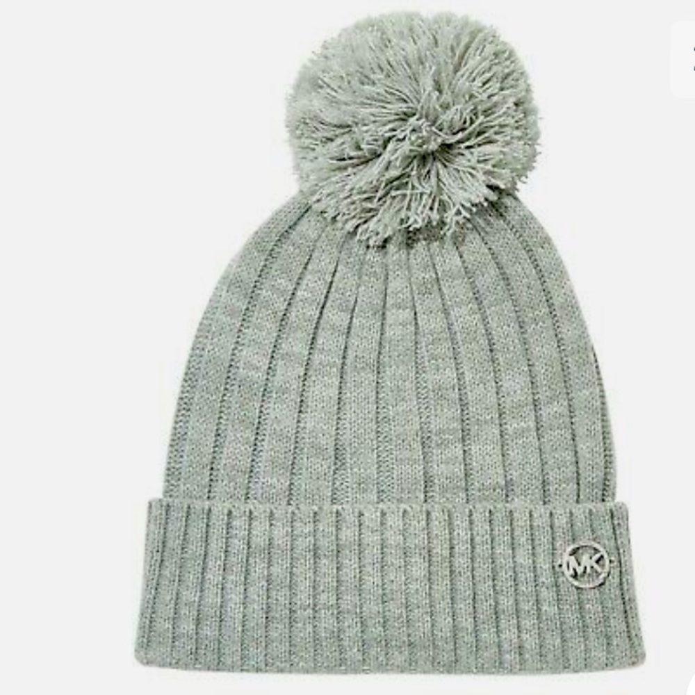 ❄️MICHAEL KORS Pom Pom Knit Beanie❄️